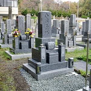 滋賀県今津市共同墓地での九寸墓石施工例